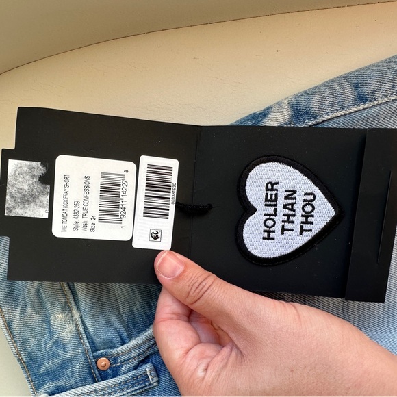 NWT MOTHER The Tomcat Kick Fray Button Fly Distressed Denim Jean Shorts Size 24 - Picture 14 of 14